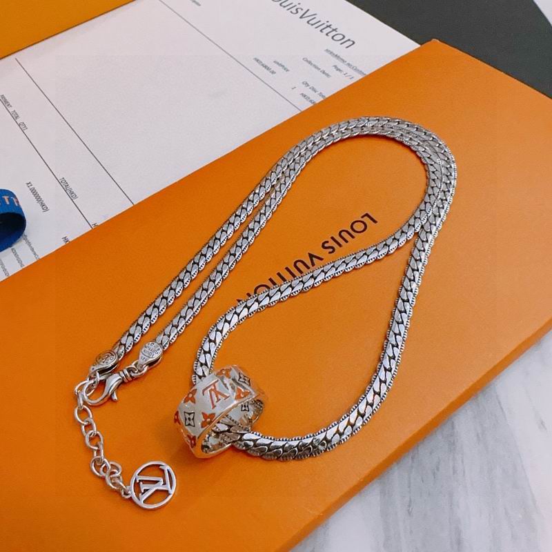 LV Necklace 12yxx178